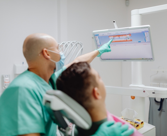 Braces and teeth straightening treatment